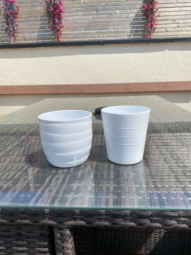 Flower pots