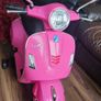 Vespa Pink Electric Scooter Image 2