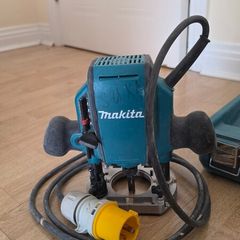 Makita RP0900 Plunge Router