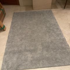 Lovely Large Grey Rug - Can Deliver