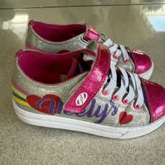 heelys