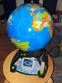 leap frog globe