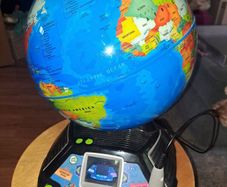 leap frog globe