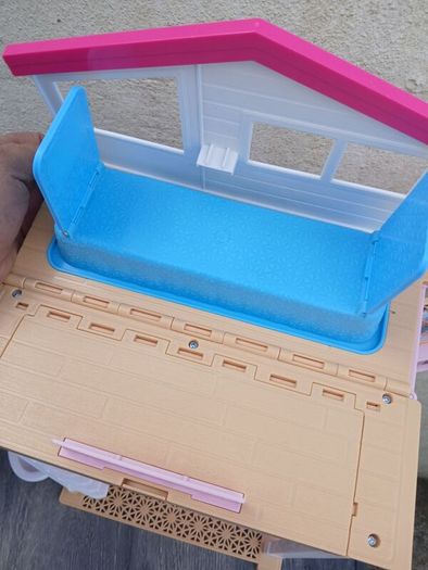 Foldable Barbie House