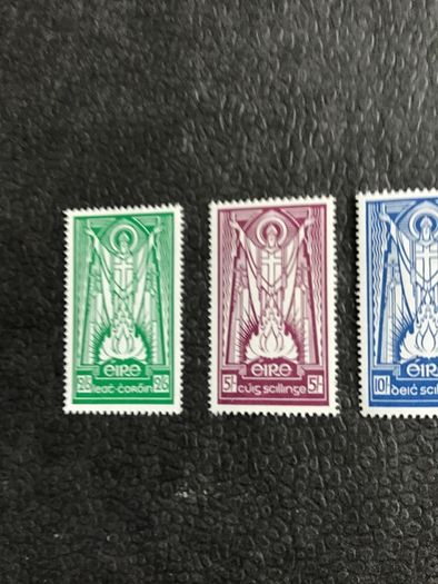 Irish stamps. St Patrick -  New Unhinged (POST FREE)