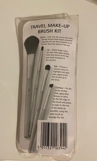 Max Factor 4-piece Travel Make Up Brush Kit Set Brand New