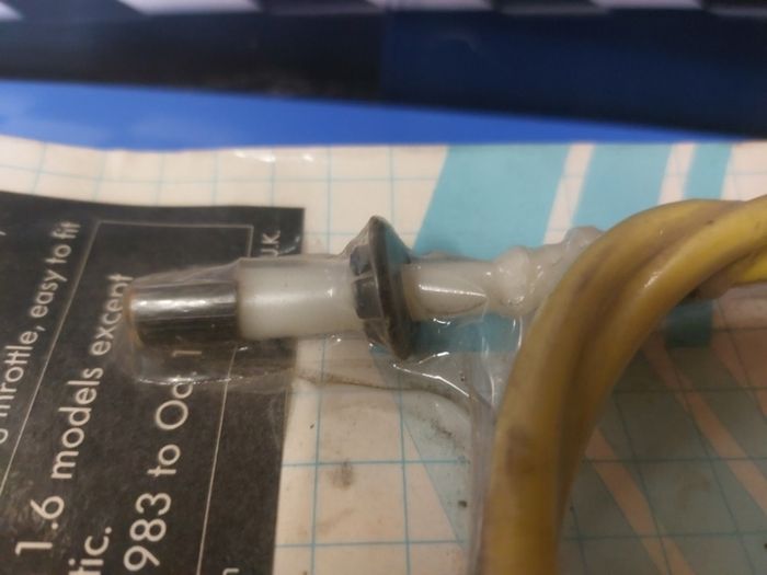 Ford Sierra throttle cable