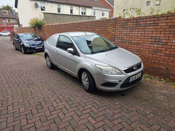 focus van