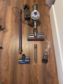 dyson D6