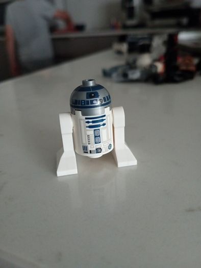 Lego star wars minifigure r2d2
