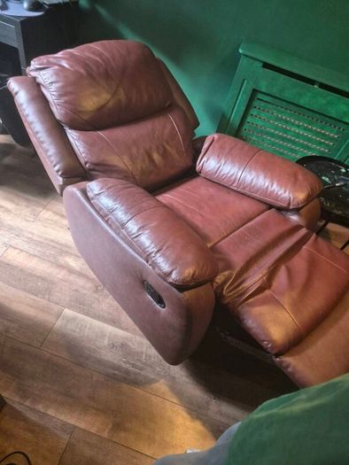 3 seater Sofa and Recliner matching