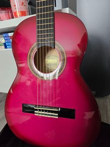 Valencia 3/4 guitar in Pink Sunburst  - set