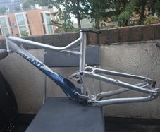 Giant Trance Frame M