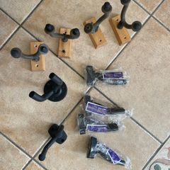 guitar wall hangers