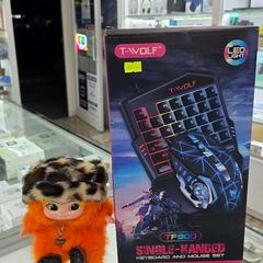 T-Wolf Single-Hand Keyboard & Mouse keyboard
