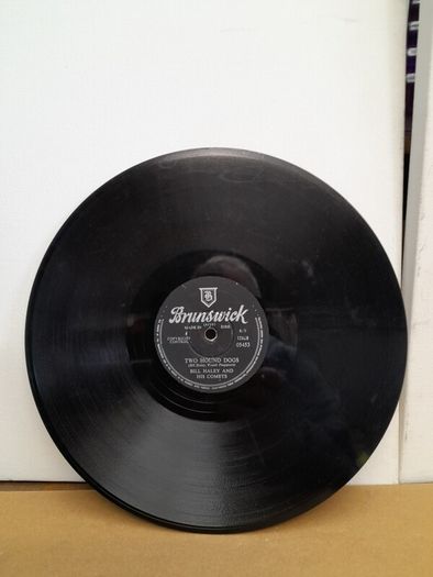 Rock & Roll 78 rpm records.