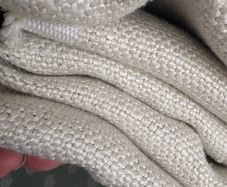 3.1 metres of extra heavy weight 100% linen in oatmeal