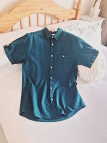 Green Short Sleeve Shirt - Small