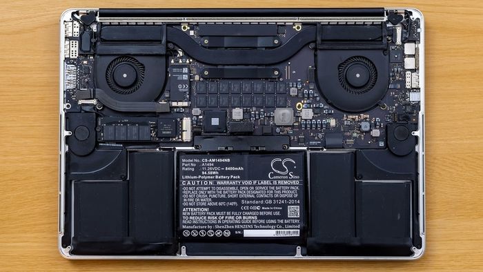Apple MacBook battery