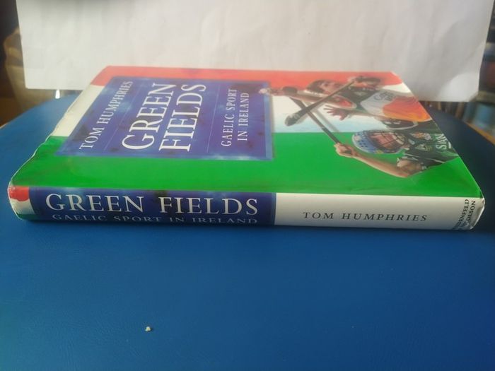 Green Fields: Gaelic Sport in Ireland