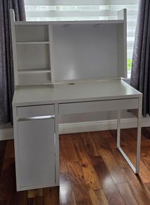 Desk ikea