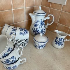 Ceramic Tea Set - vintage style/look