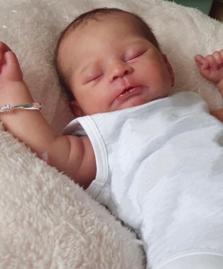 Reborn Baby Dolls That Look Real 21 Inch Sleeping Newborn Baby Boy Soft Silicone Vinyl Lifelike Baby Dolls with Pacifier+Bottle (FREE POSTAGE)