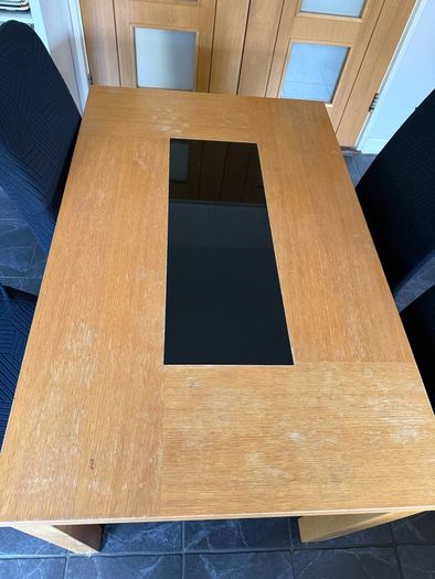 table and chairs