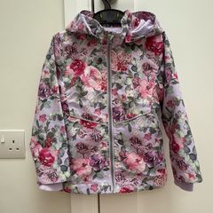 Hooded light lined jacket Name it