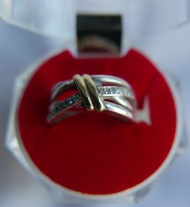 Vintage 9Ct Yellow Gold 375 and Sterling Silver 925 Ring,  Hallmarked 375 - 925  , 3,74g size N1/2