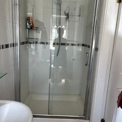 Image Glass Shower door