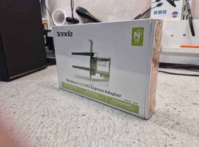 Tenda W322E Wireless N300 PCI Express Adapter