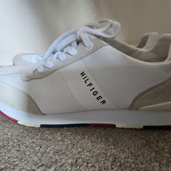 Tommy Hilfiger shoes size 8