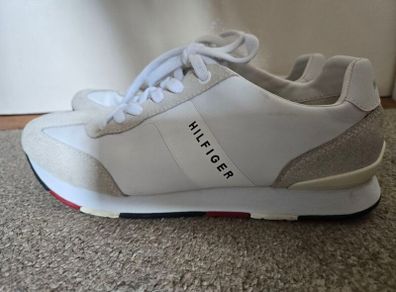 Tommy Hilfiger shoes size 8
