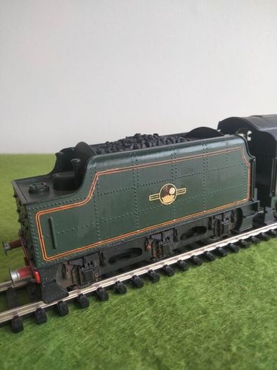 Airfix Steam Locomotive 46168
