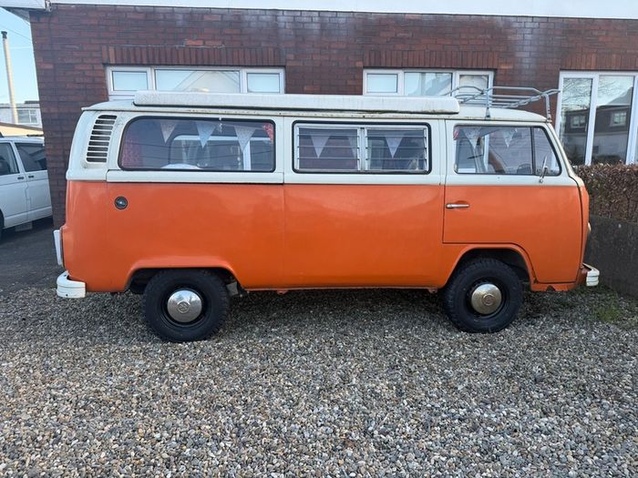 Volkswagen T2 Devon Camper 1976