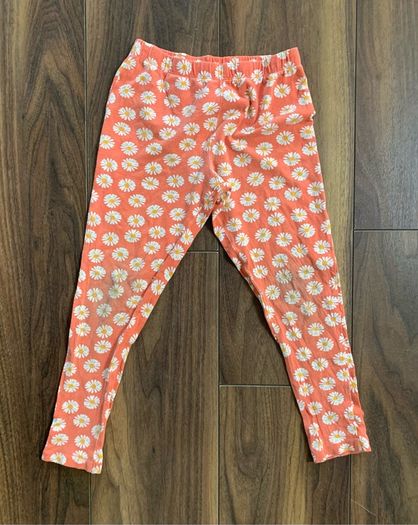Girls T-shirts: 4-5yrs