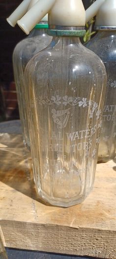 Antique Pub Memorabilia, Soda Syphons, garden  Bar,House  Bar