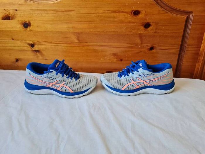 asics gel cumulus Size 4.5 eu 38 grey In excellent condition