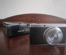 Fujifilm XF1 - Immaculate and Rare