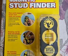 Stud Finder, Magnetic