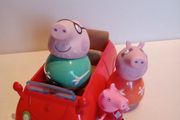 Peppa Pig Car and Figures 2003