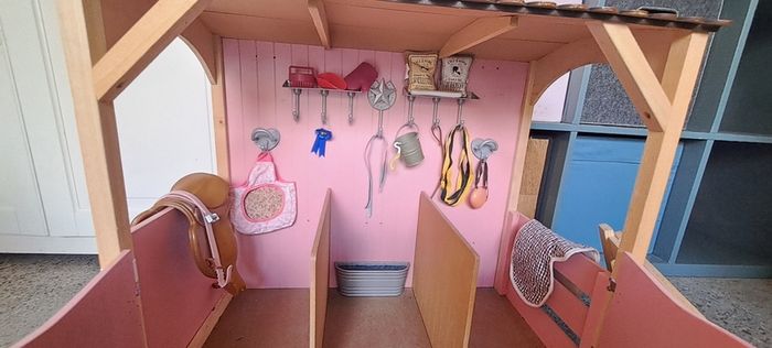 Our Generation Horse Stable