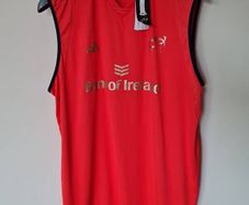 2023 munster rugby singlet vest Size xxl Pit to pit 24" brand new with tags