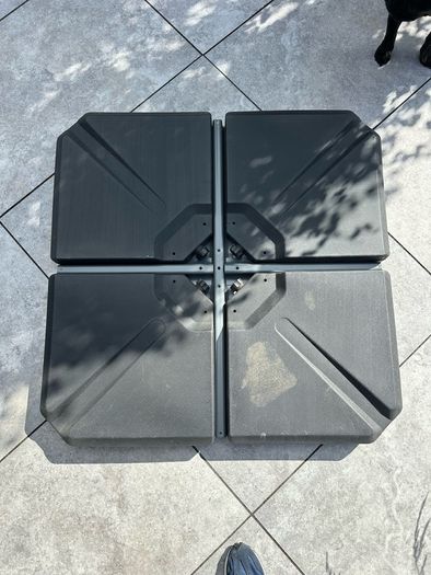Parasol base plates x 4