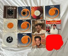 11x Elvis Presley 7" singles