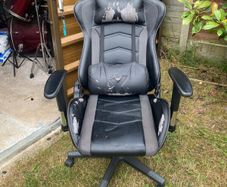 Gaming chair