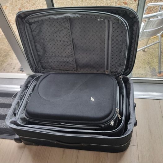 Travel cases