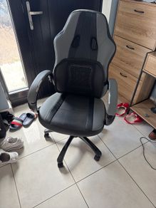 Desk chair