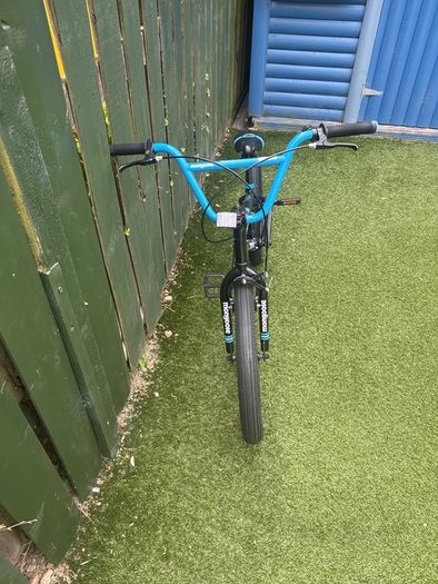 Mongoose 20.5" bike
